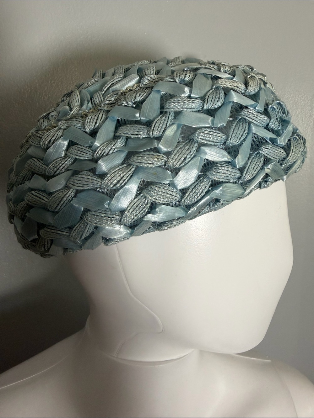 Vtg Woven Raffia Beret in Light Teal Pillbox Hat - Picture 3 of 8